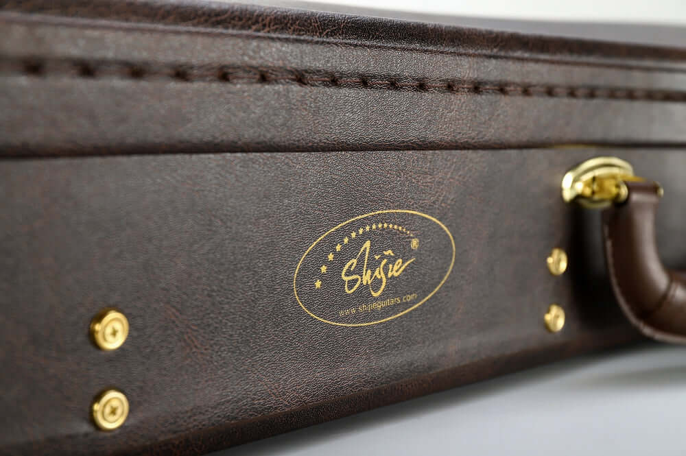 LPV - Hard Case close up badge