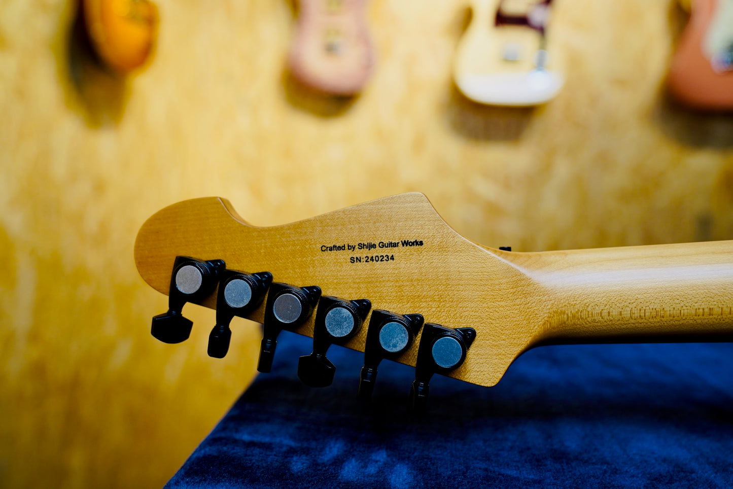 Shijie RHT Headstock Back