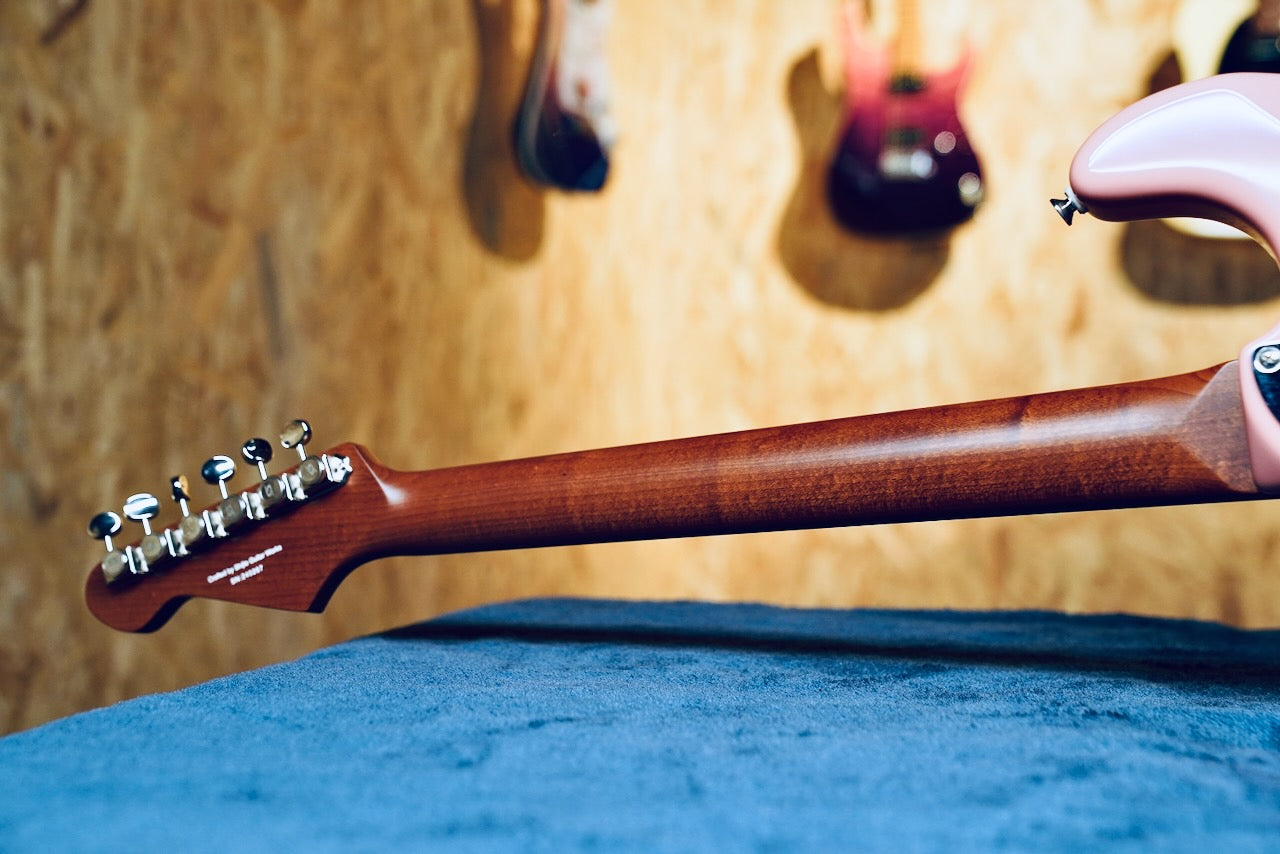 Shijie - STE Custom HSS - Shell Pink - Roasted Canadian Quarter Swan Maple with Carbon Fiber Rod