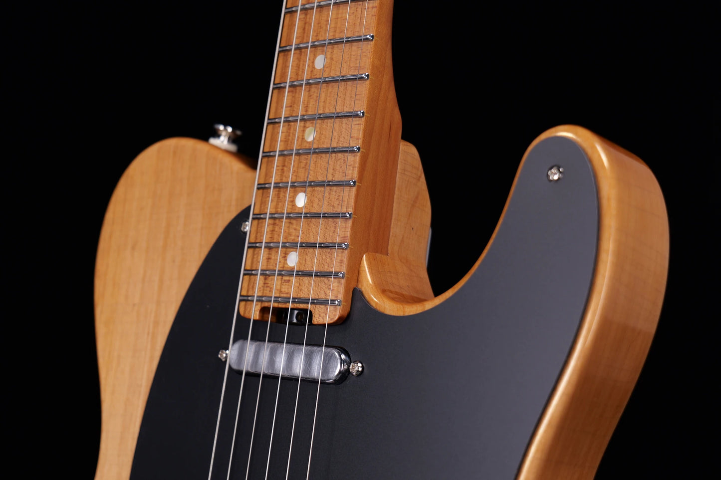 TLV-MASTER 10th Anniversary-1 piece Alder&1 piece Roasted Canadian quarter sawn maple - Body1