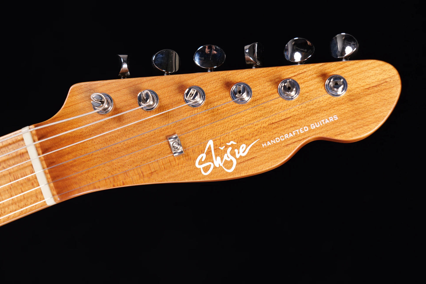 TLV-MASTER 10th Anniversary-1 piece Alder&1 piece Roasted Canadian quarter sawn maple - Headstock