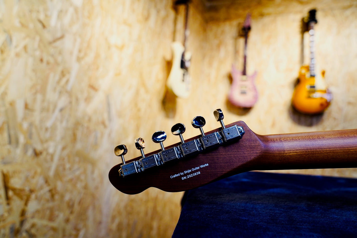 Shijie TLV P90 Headstock 2