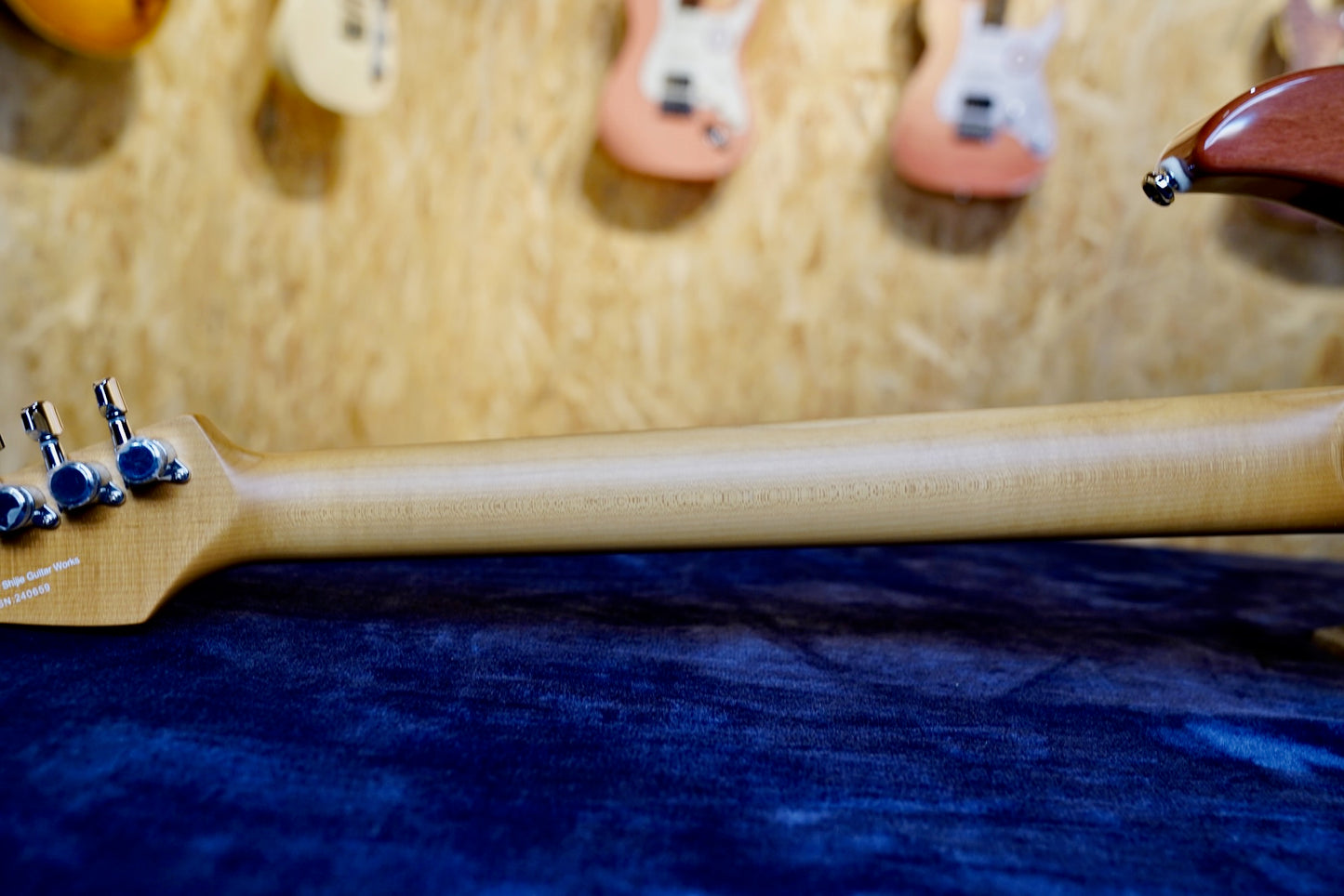 Shijie TM-4 Maple Neck Back 2