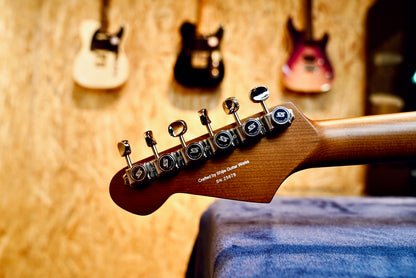 STE-Custom Vintage White - Locking Tuners