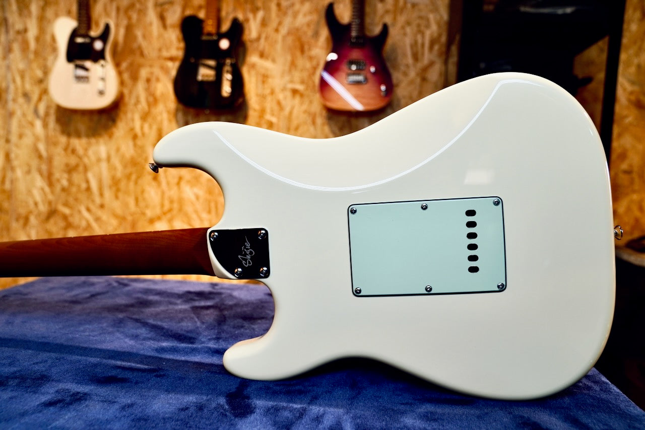 STE-Custom Vintage White - Body Back