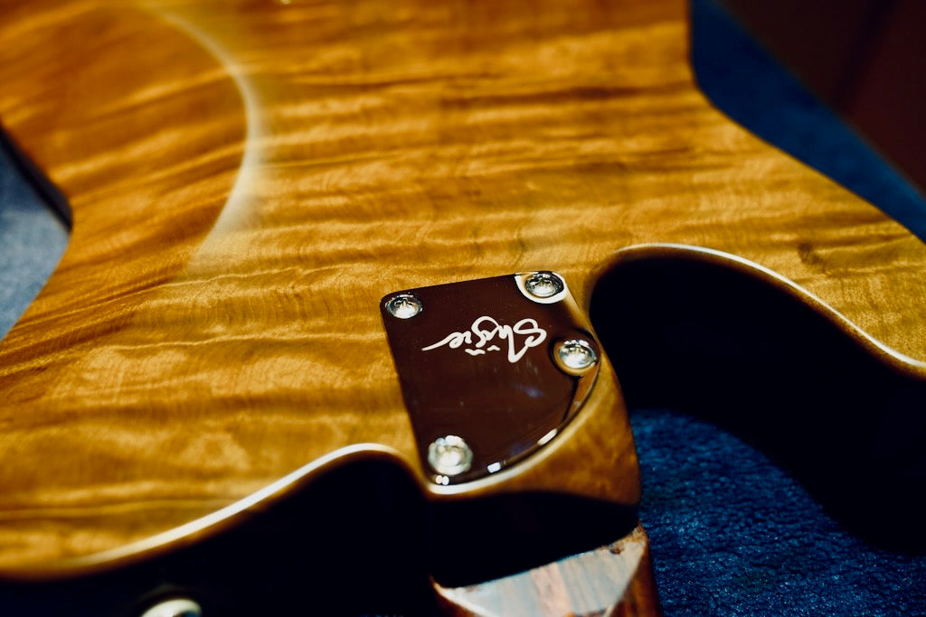 Shijie - TLV Master 10th Anniversary - Flame Phoebe Body & Rosewood Neck -  1 piece Rosewood fingerboard - Flame Body  Neck Joint 3