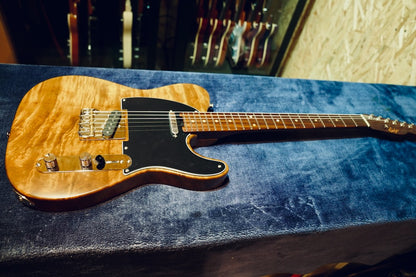 Shijie - TLV Master 10th Anniversary - Flame Phoebe Body & Rosewood Neck - Full Body