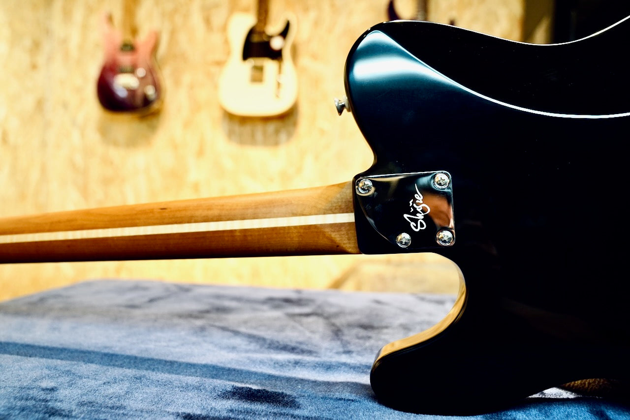 TLV-Custom - Black - Neck Joint