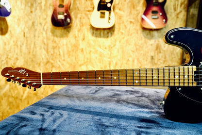 TLV-Custom - Black - Roasted Maple Fingerboard