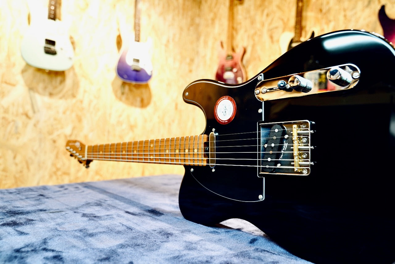 TLV-Custom - Black - Full Body 1