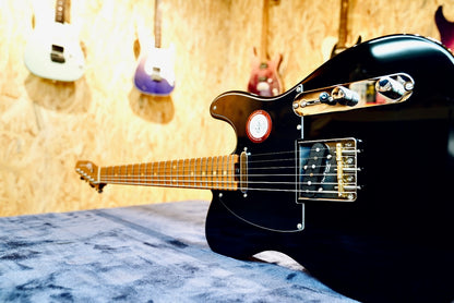 TLV-Custom - Black - Full Body 1