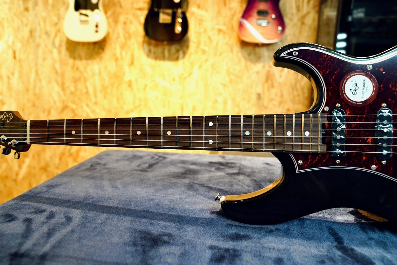 Shijie TM4 - 2025 - Metallic Black - Neck