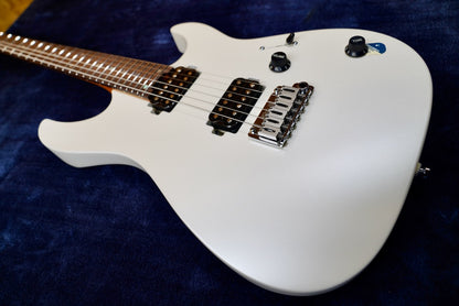 Shijie TM5 - Sand White - Body Finish