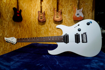 Shijie TM5 - Sand White - Full Body